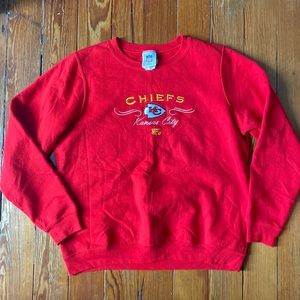 Chiefs crewneck embroidered